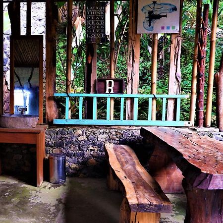 Swar Bali Lodge Munduk Eksteriør billede