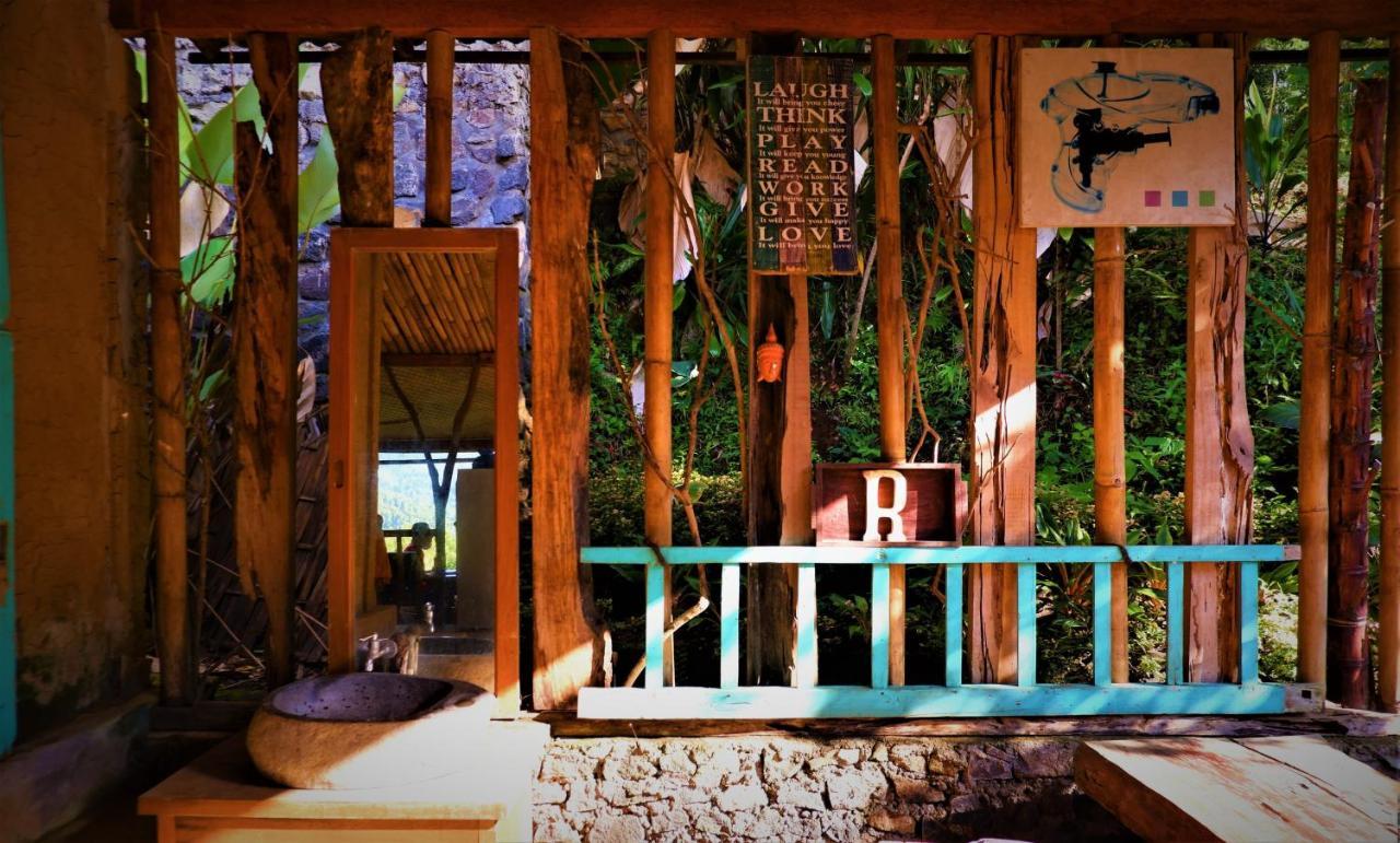 Swar Bali Lodge Munduk Eksteriør billede