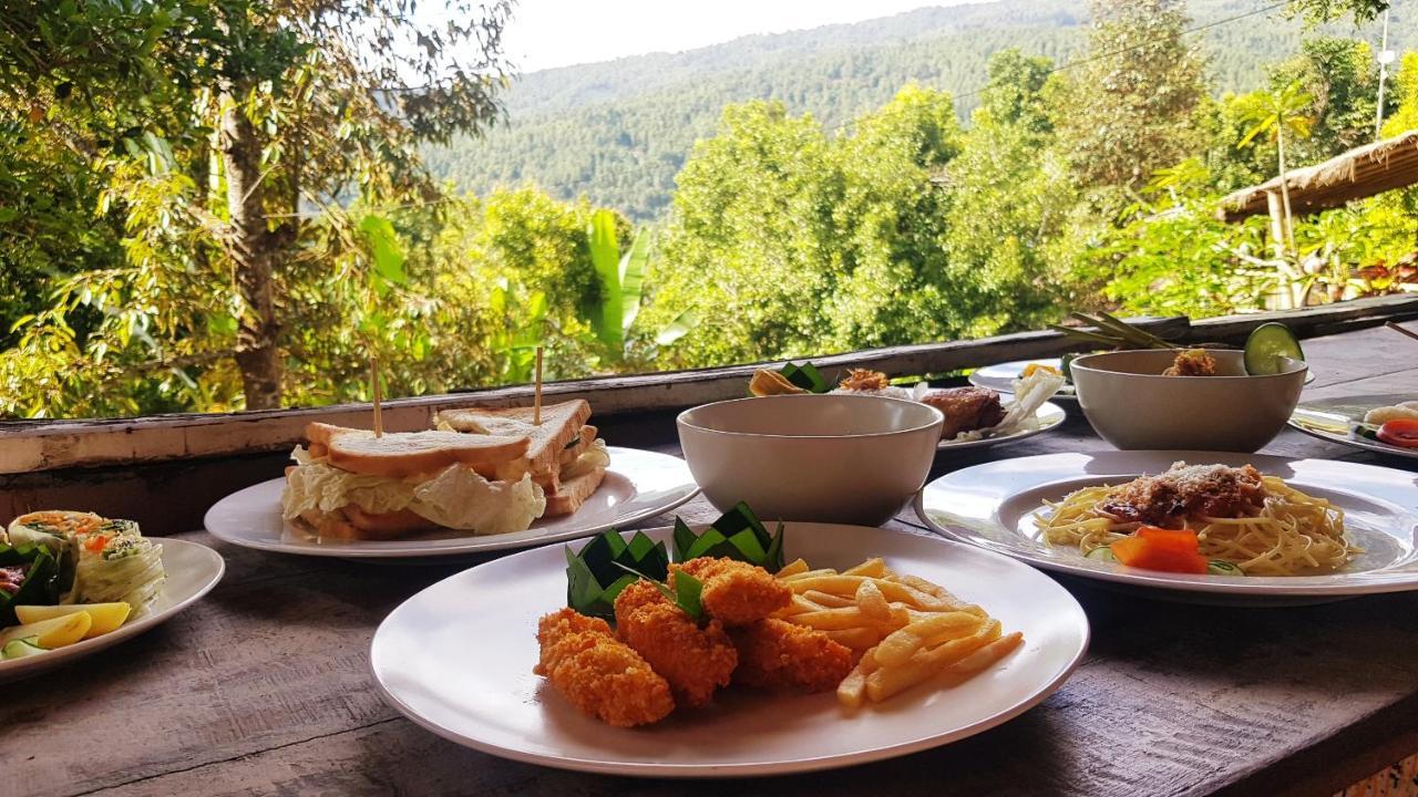 Swar Bali Lodge Munduk Eksteriør billede