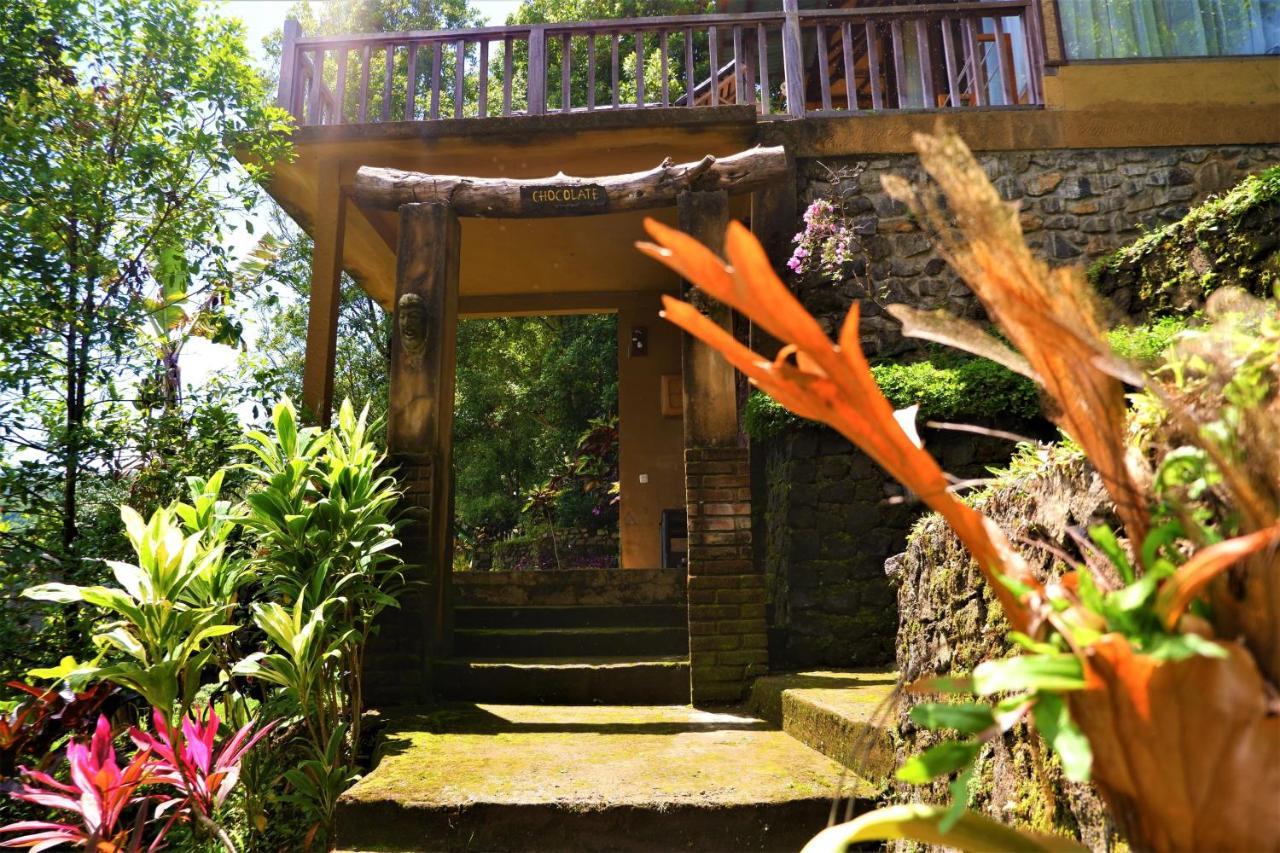 Swar Bali Lodge Munduk Eksteriør billede